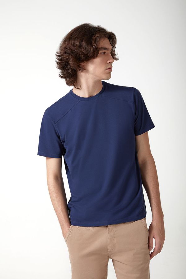 Camiseta-Piquet-Premium--I24-Azul-|-Tamanho-P