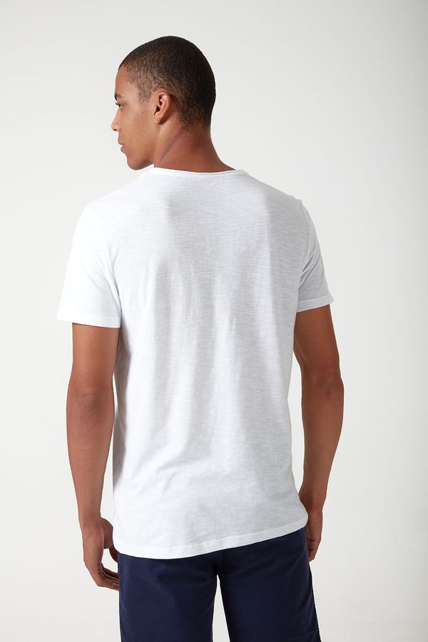 Camiseta-Hava---I24-Branco-|-Tamanho-P