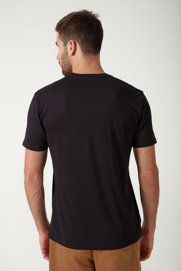 Camiseta-C-Neck-Premium--I24-Preto-|-Tamanho-P